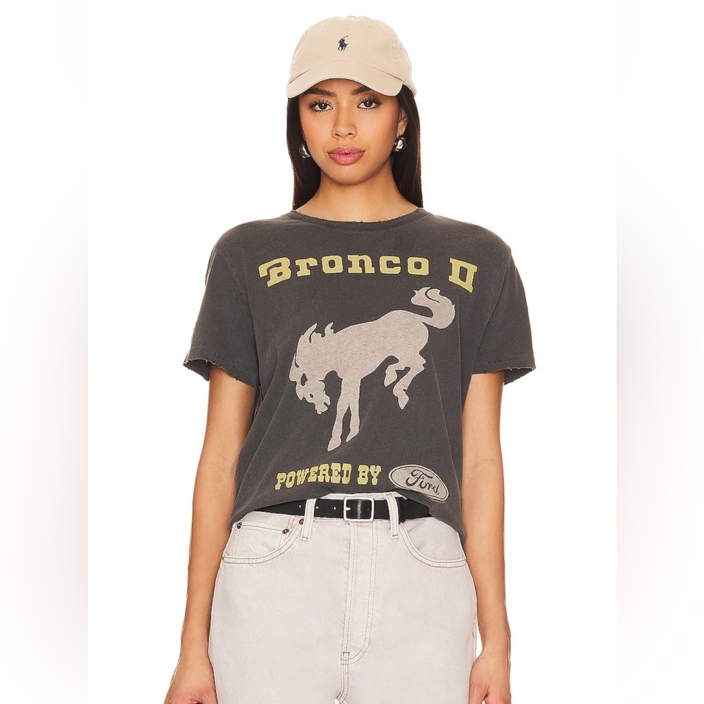 Junk Food Clothing Get Up And Go Tee In Vintage Black